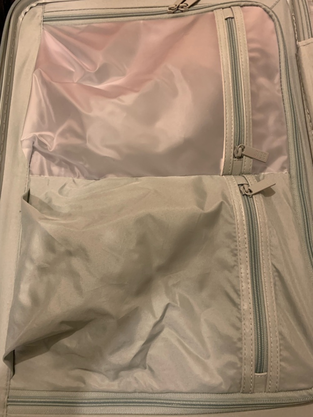 BÉIS Hard-Shell Carry-On Luggage in Slate - Picture 6 of 7